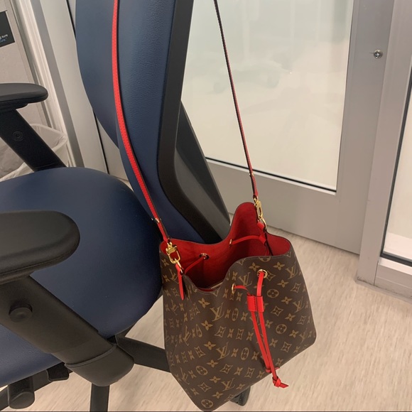 Sold‼️ New Red LV leather adjustable/removable strap - Picture 5 of 11